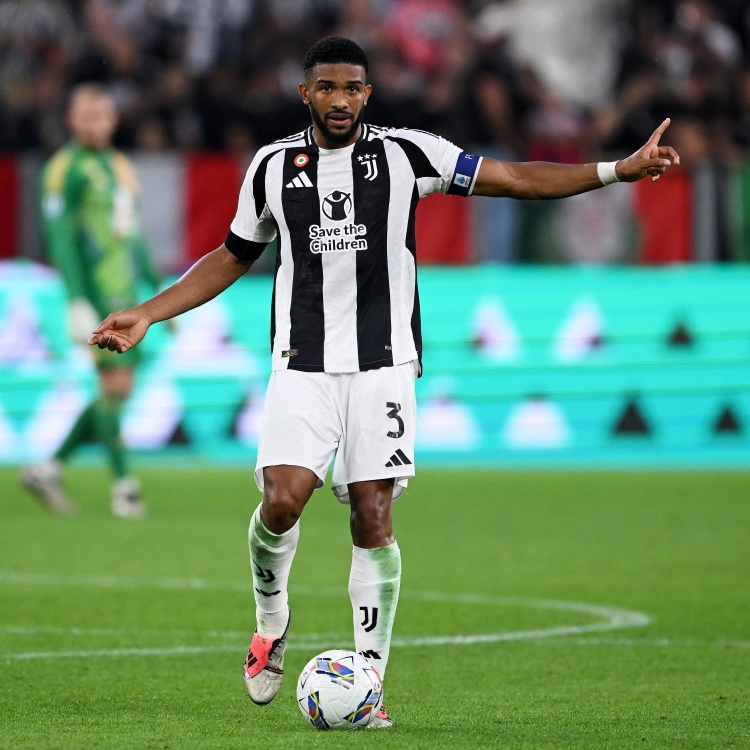 OD体育官网-布雷默：原本想和基耶利尼一起踢球 C罗、内马尔、姆巴佩最难防