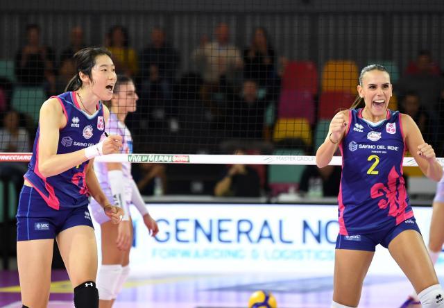 OD体育官方网站-斯坎迪奇逆转取胜升至第三 朱婷17分首度当选MVP